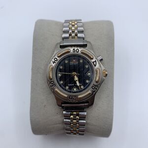 Women's Freestyle Watch Dual Tone Silver Gold Bracelet Watch Black Dial